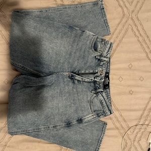 Light washed Jean pants